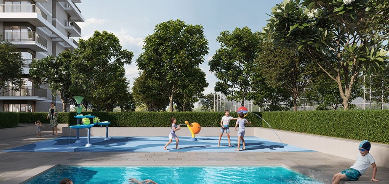 Swimming Pool near Golf Meadow Emaar South homes