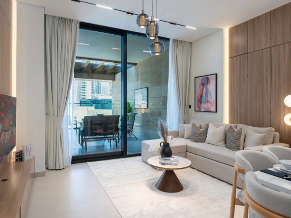 Short-Term Rental Business in Dubai